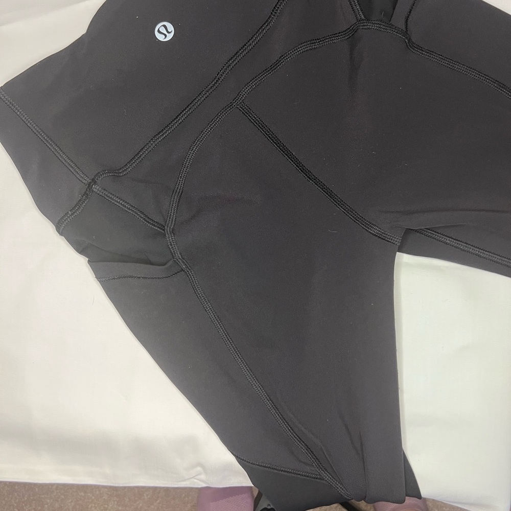 Lululemon Black Tights with Pockets
